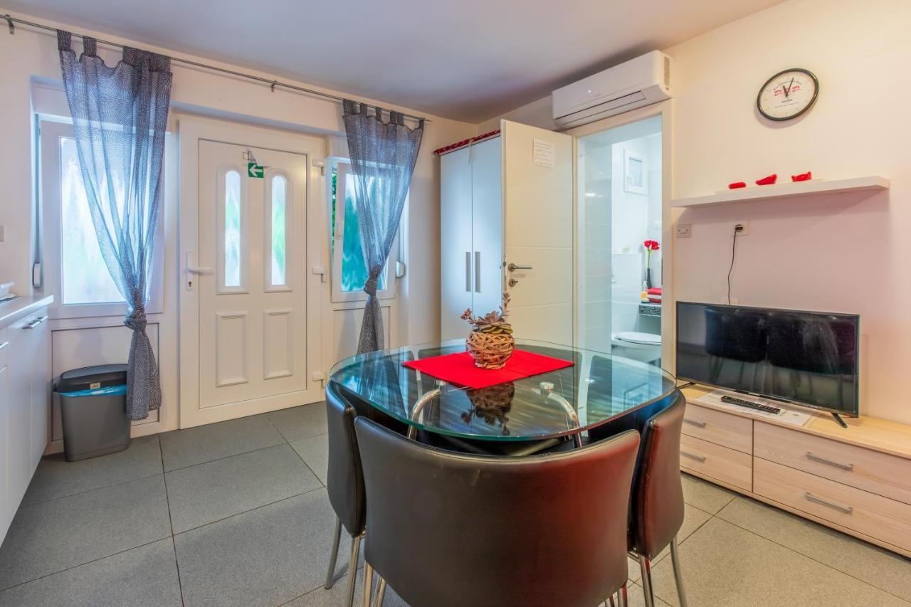 Studio Crikvenica 5478B Extérieur photo