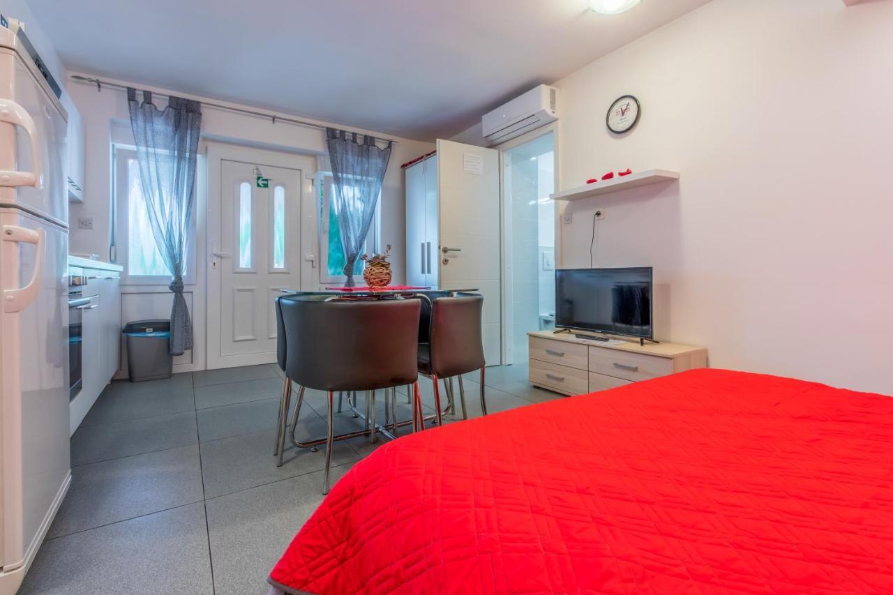 Studio Crikvenica 5478B Extérieur photo